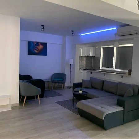 Black&White Suites Craiova Exterior foto