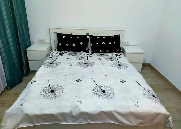 Black&White Suites