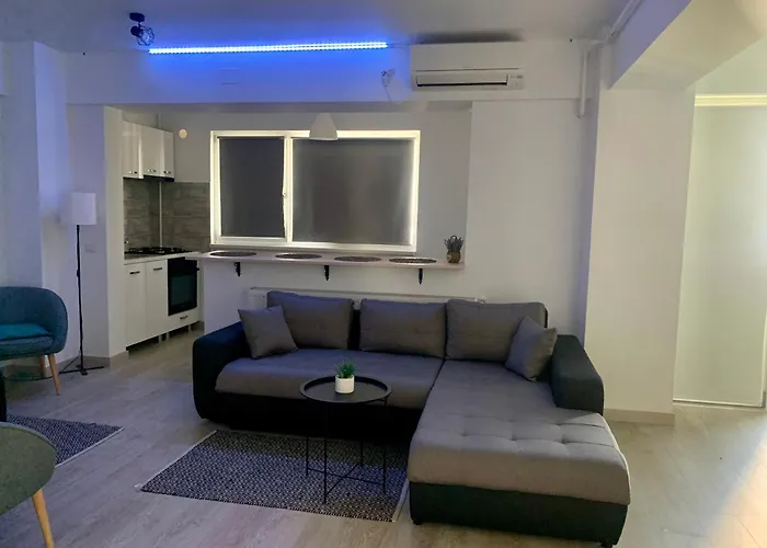 Black&White Suites